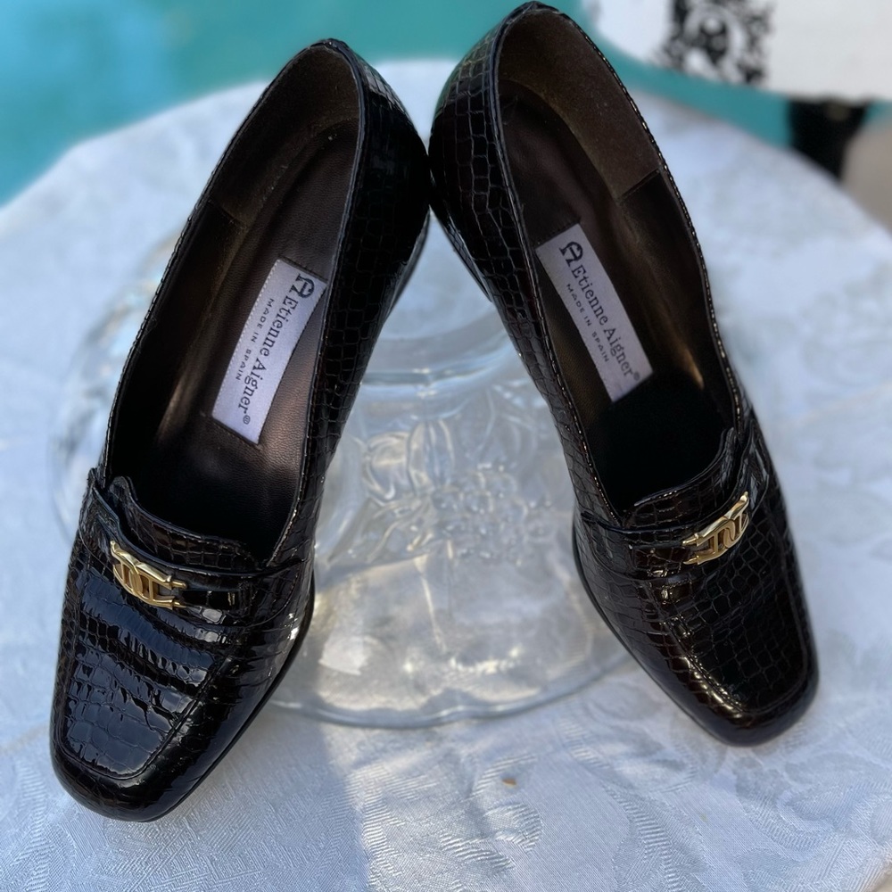 COPY - Beautiful 7.5 Croc Finish Etienne Aigner Shoes